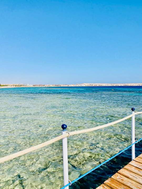 Strand Premier Le Reve Hotel & Spa