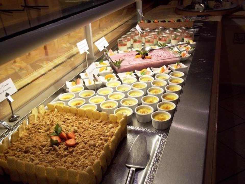 Feinschmeckerbüffet - Nachspeise Alphotel Tyrol