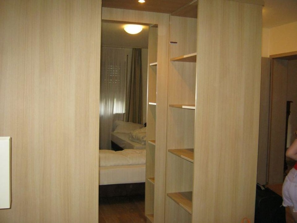 Schrank Hotel Weißes Roß