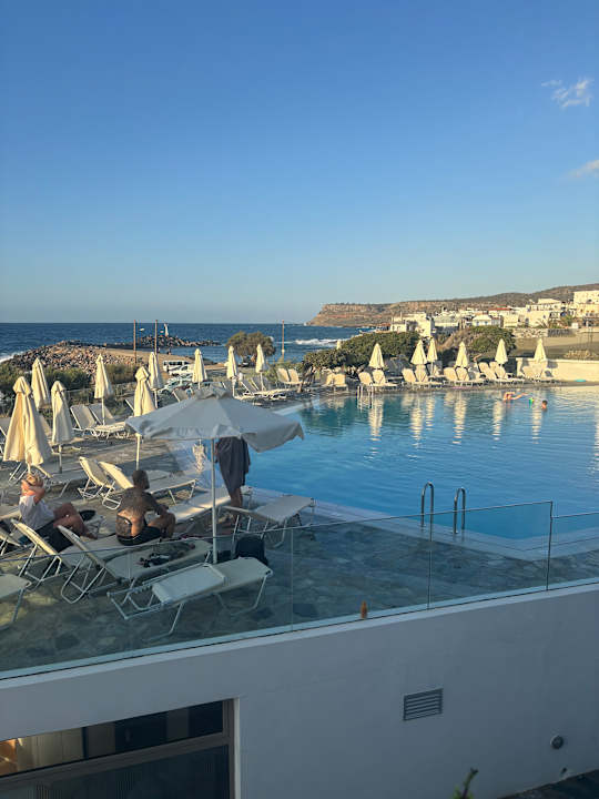 Pool Maritimo Beach Hotel