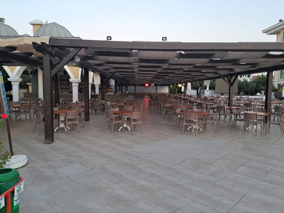 Gastro Side Star Resort
