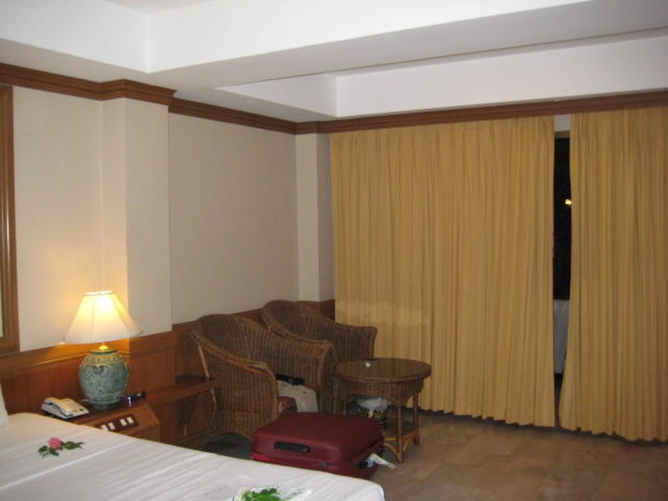 Das Zimmer war sehr groß The Fair House Beach Resort