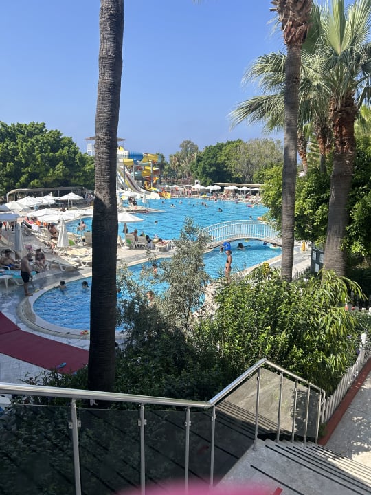 Pool Mira Meridia Beach Hotel