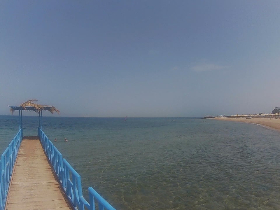 Strand Menaville Safaga