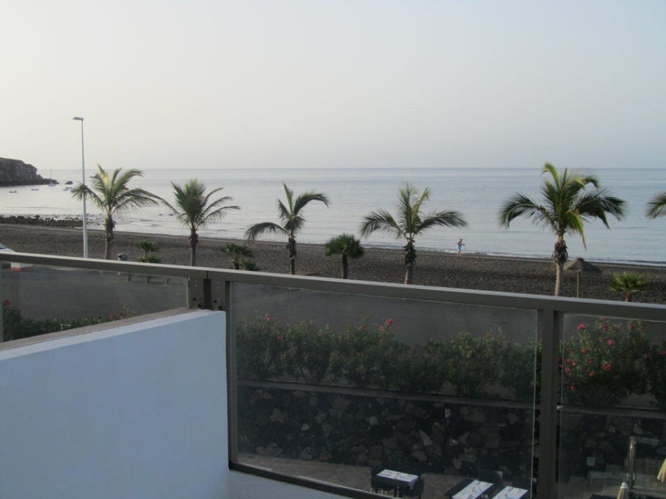 Z tarasu R2 Bahía Playa Design Hotel & Spa - Adults Only