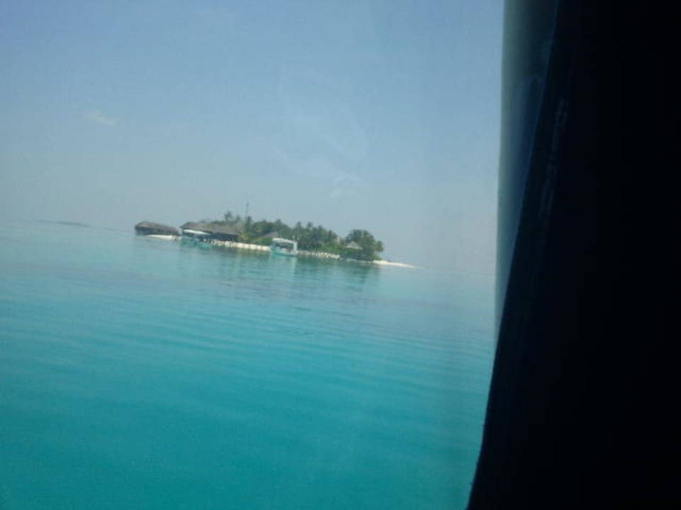 Vom Wasserflugzeug Mirihi Island Resort
