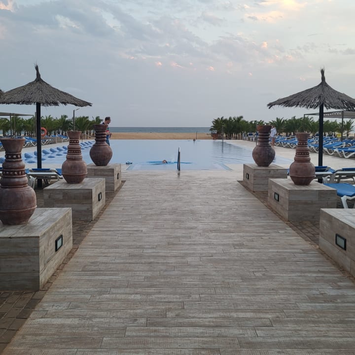 Pool Hotel Riu Touareg
