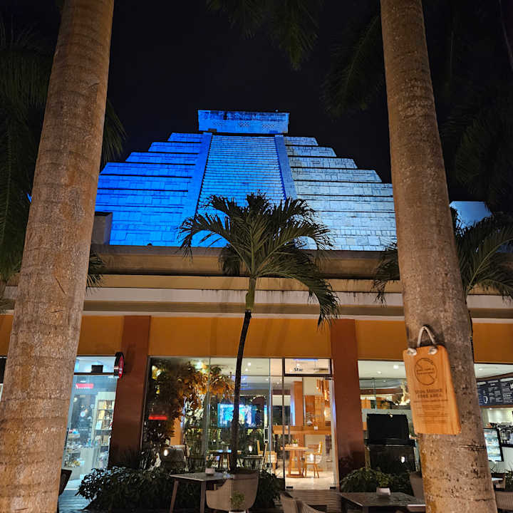 Außenansicht Iberostar Selection Paraiso Maya Suites