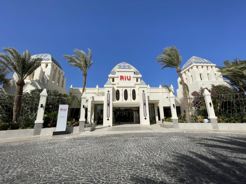 Außenansicht Hotel Riu Karamboa