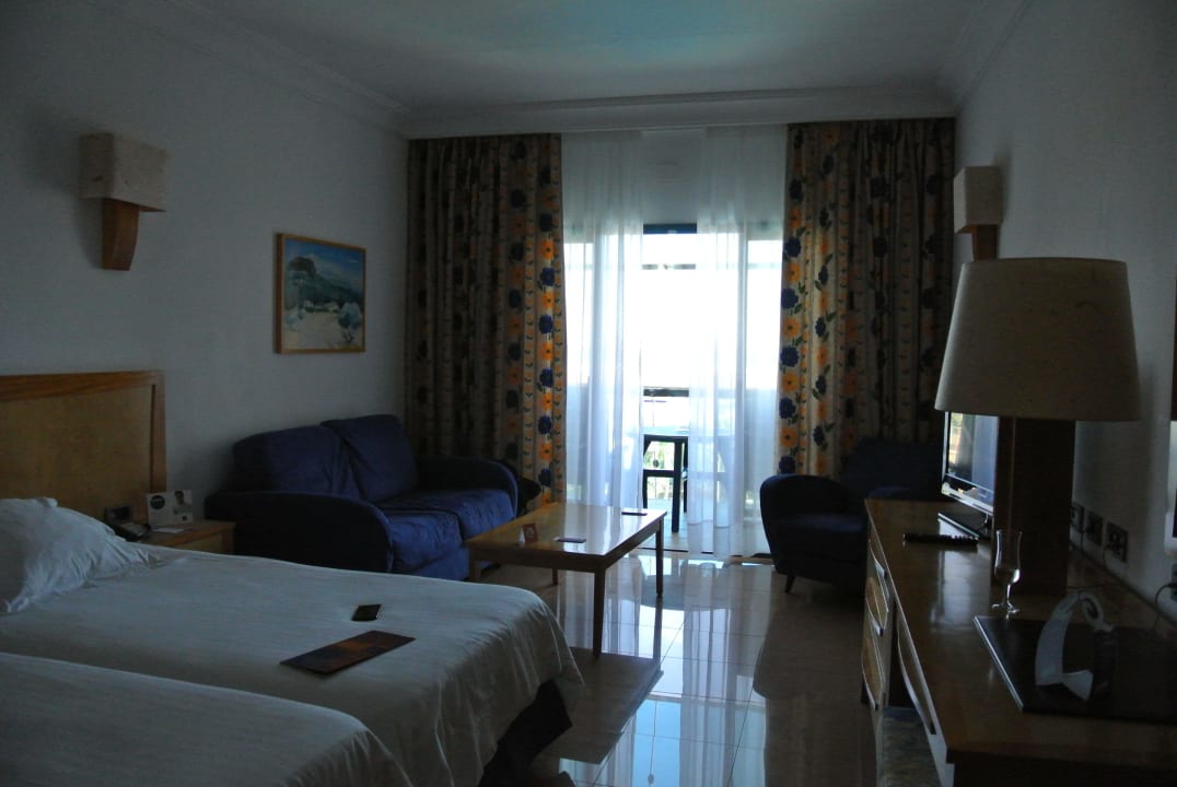 Bett mit Sitzecke MUR Hotel Faro Jandia & Spa Fuerteventura