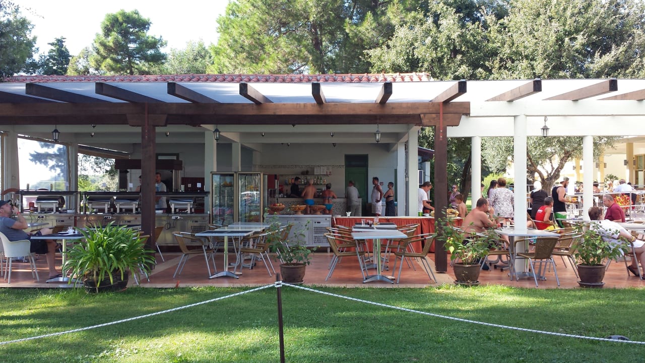 Garten- und Pool-Bar Hotel Aurora Plava Laguna