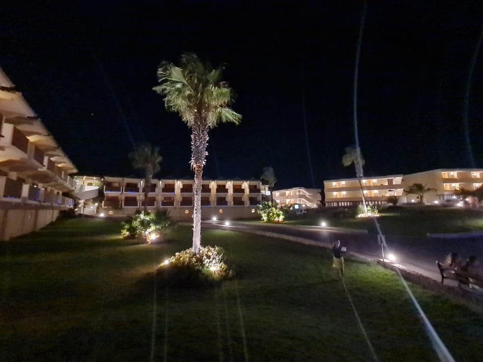 Außenansicht Hotel Kalithea Horizon Royal