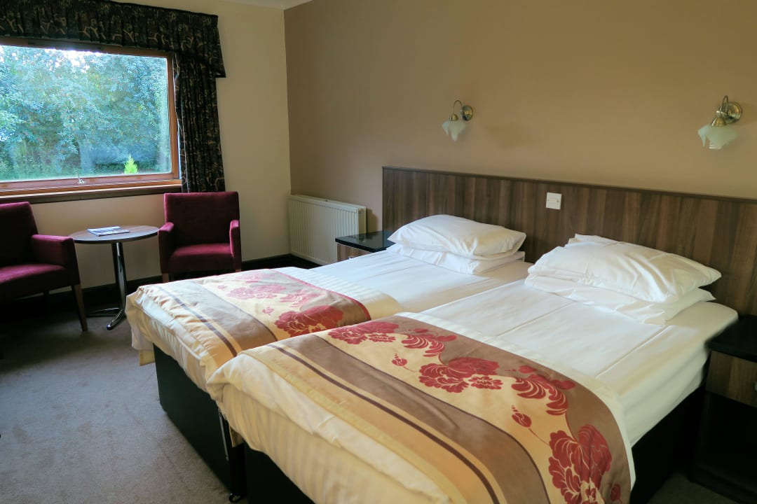 Betten und Sitzecke Windlestrae Hotel & Leisure Club