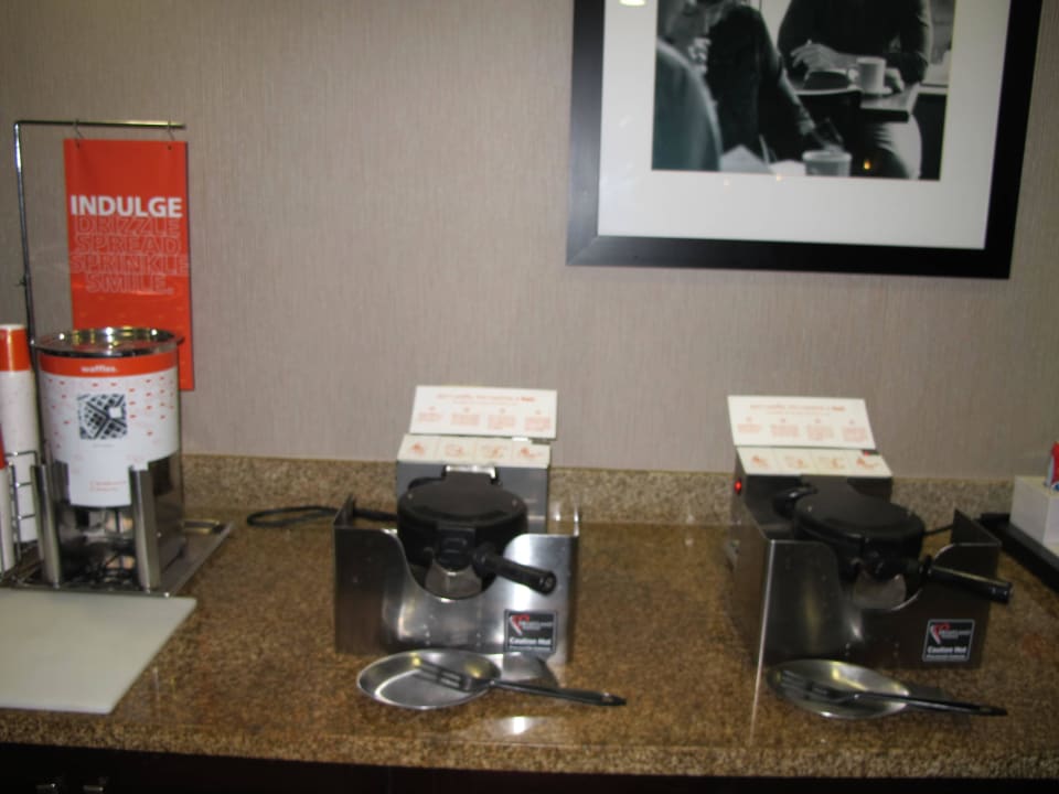 Waffeleisen für frische Waffen Hotel Hampton Inn & Suites Las Vegas South