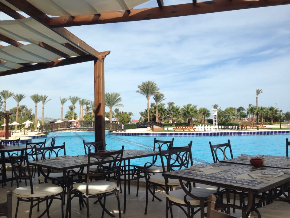 Pool Steigenberger ALDAU Beach Hotel