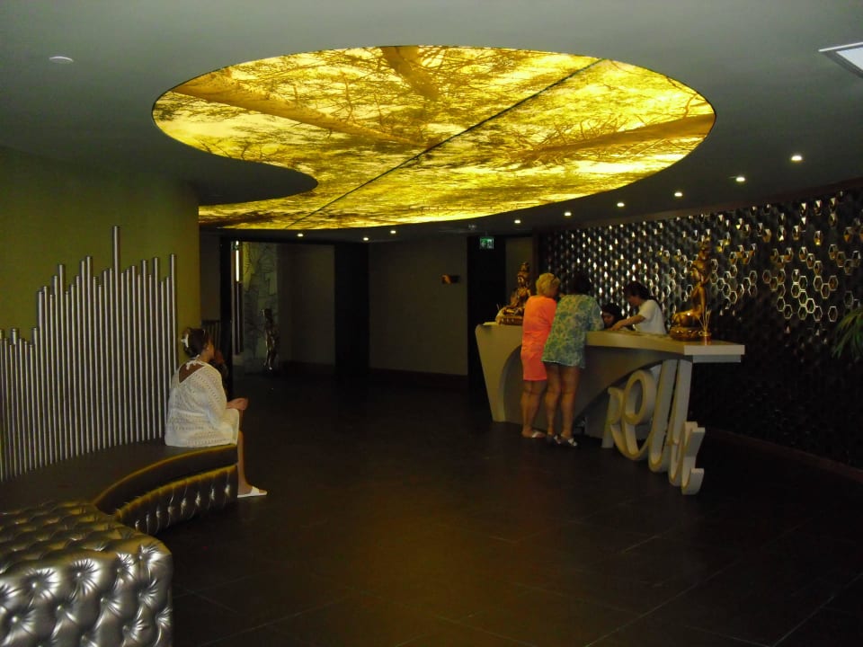 Spa Center Empfnagshalle Side Star Elegance