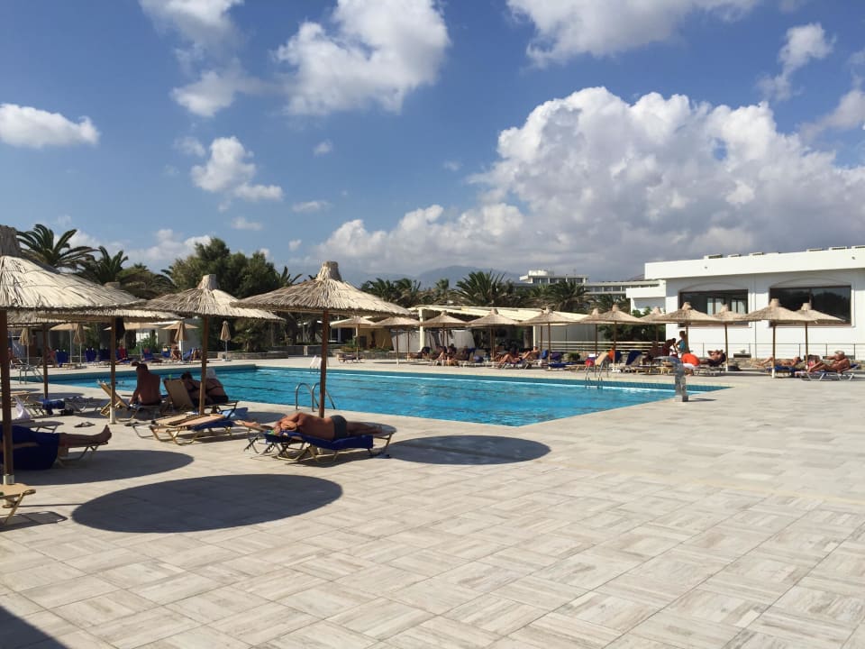 Pool Civitel Creta Beach