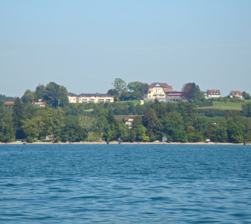 Das Hotel Sonnenhof vom See gesehen Bodensee-Hotel Sonnenhof