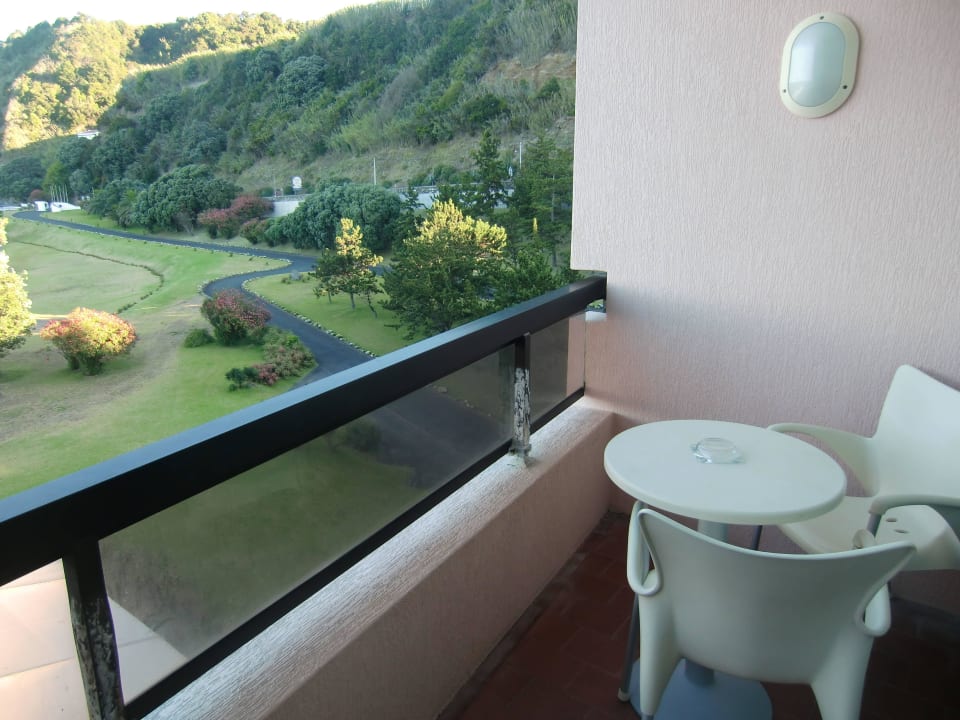 Kleiner Balkon mit Ausblick ohne Leine Pestana Bahia Praia Nature & Beach Resort