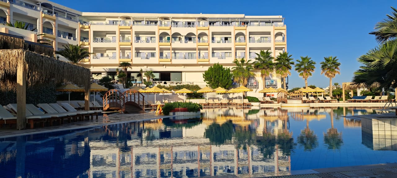 Pool Hotel Serita Beach