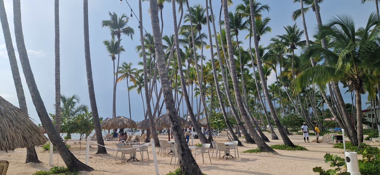 Strand Bahia Principe Luxury Bouganville