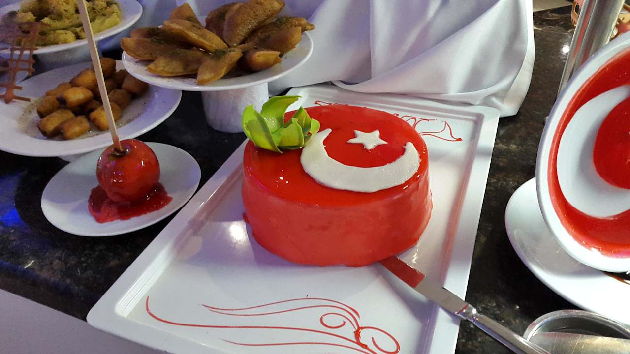 Essen  Side Royal Paradise Hotel