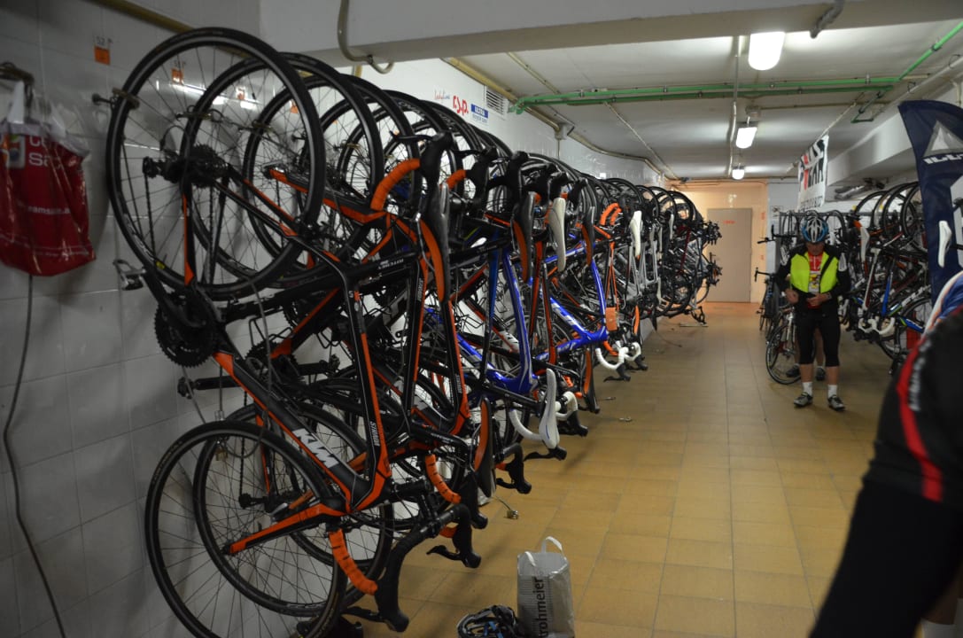 Fahrradkeller Hotel Timor