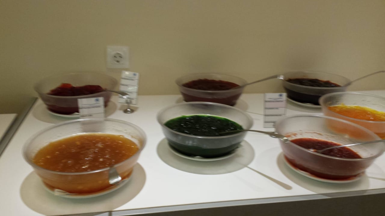 Verschiedene,frische Marmelade HARPIN Georgioupolis Resort Aquapark & SPA