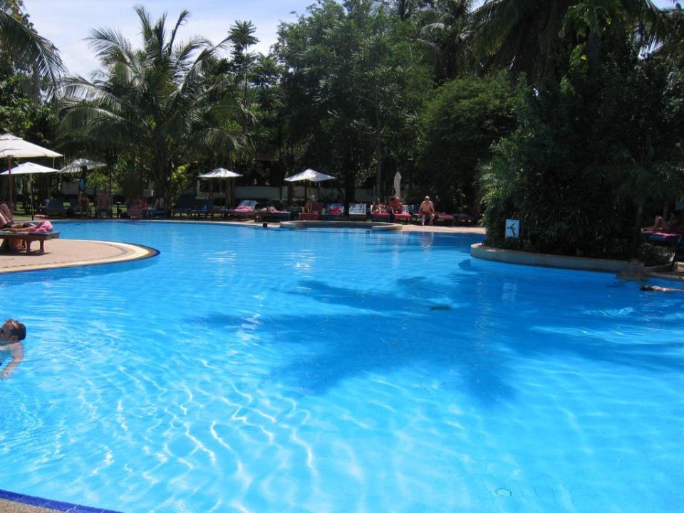 Der Pool am Nachmittag NH Collection Samui Peace Resort