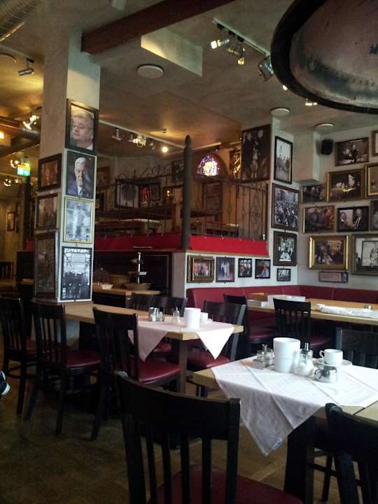 Der Frühstücksraum 1 Rhein-Hotel St.Martin