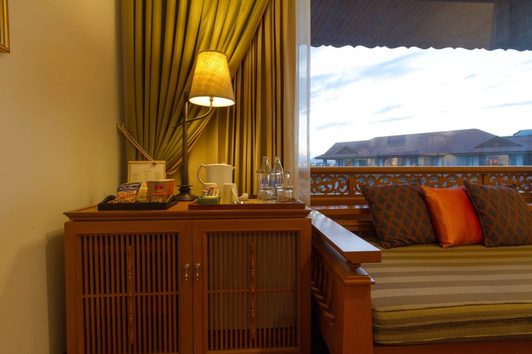 Sofa bed The Imperial River House Resort