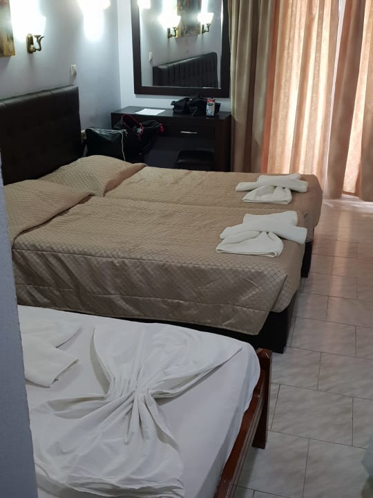 Zimmer Hotel Angela Beach