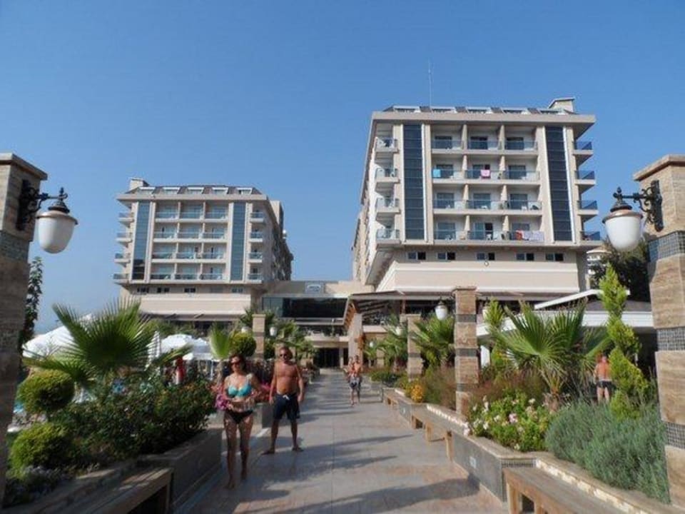 Отель изнутри Dizalya Palm Garden