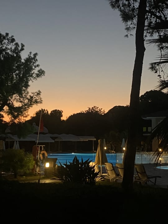 Pool Xanadu Resort Hotel