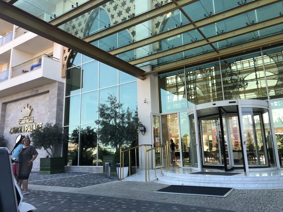 Außenansicht Well Palace Side