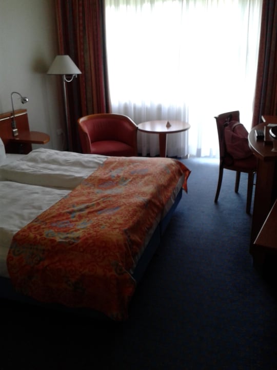 Zimmer 555 Steigenberger Conti Hansa