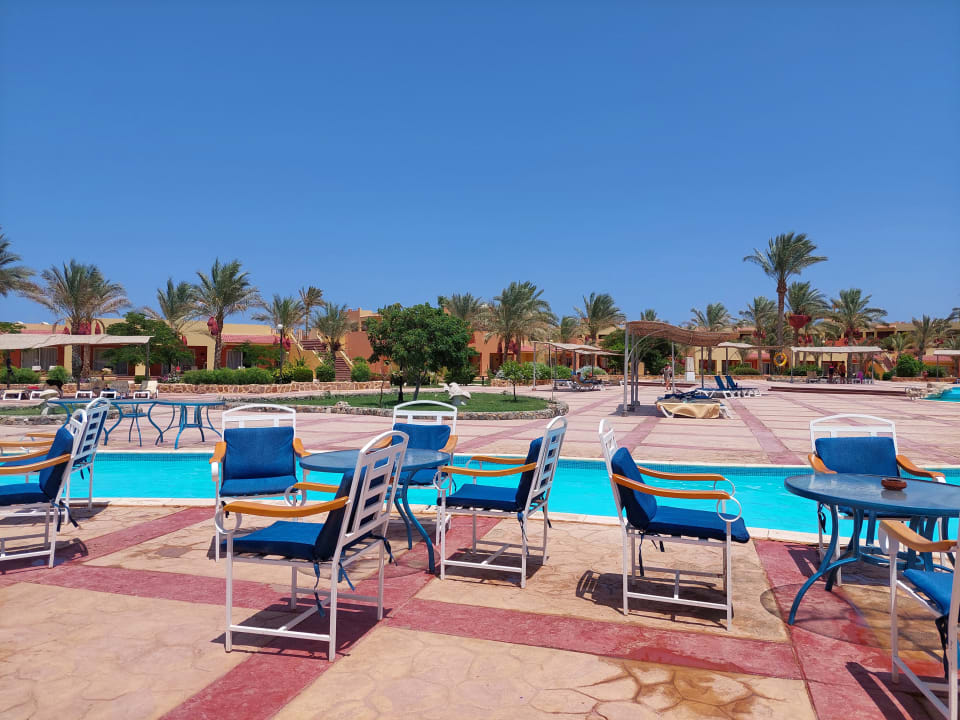 Pool Malikia Resort Abu Dabbab