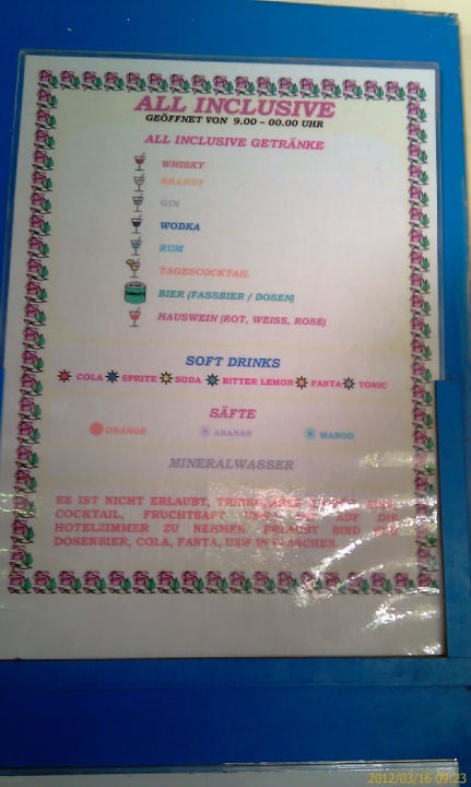 Getränkekarte bei AI Summer Island Maldives