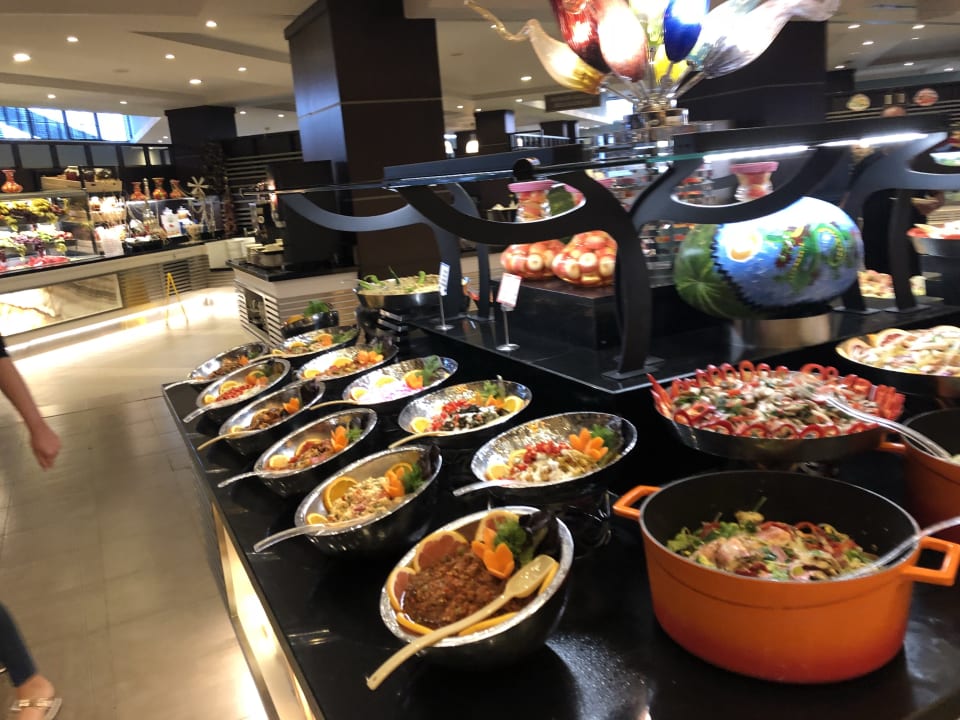 Gastro Limak Lara Deluxe Hotel & Resort