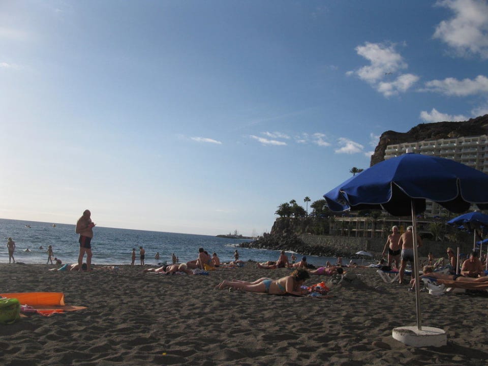 Der Strand in der Bucht LIVVO Costa Taurito
