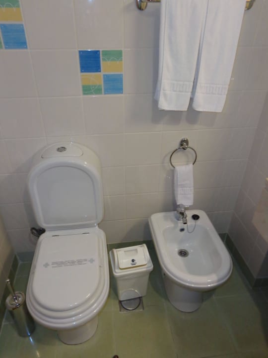 Badezimmer Hotel Euro Moniz