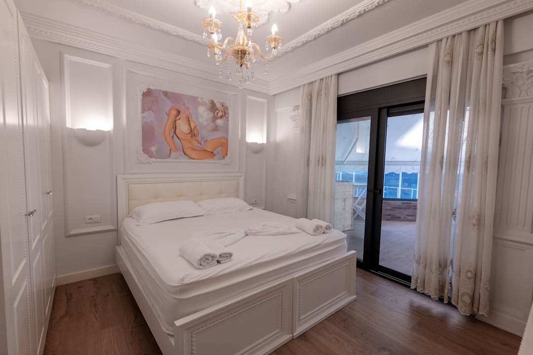 Zimmer Luxury Apartment