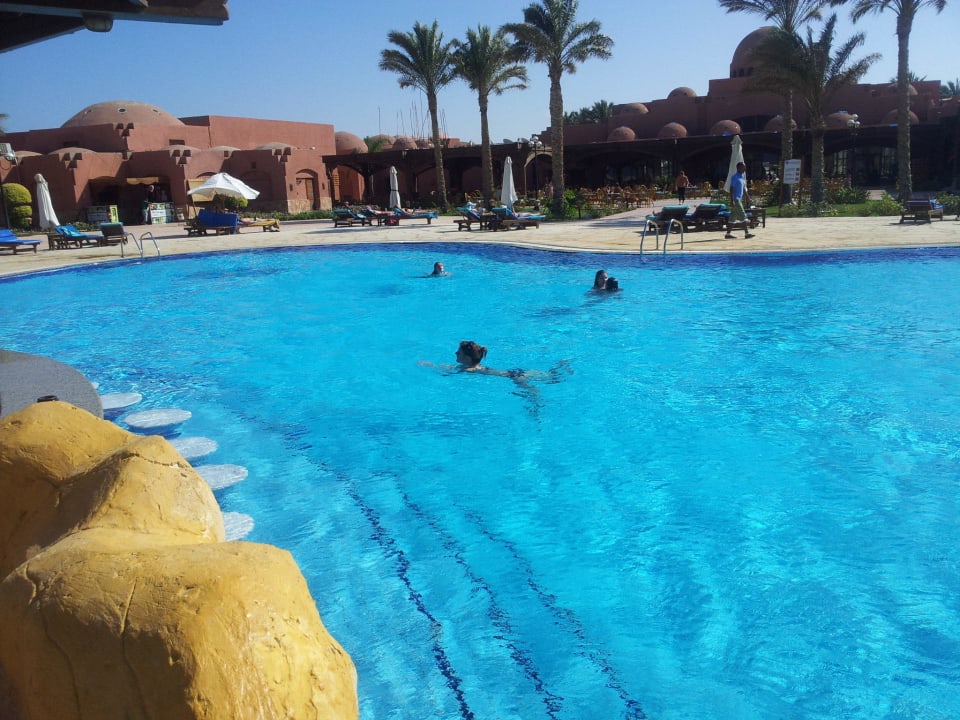 Przy tarasie Swisstouch Oriental Resort Marsa Alam