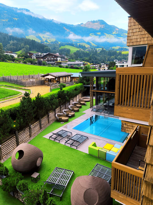 Pool Mia Alpina . Zillertal Family Retreat