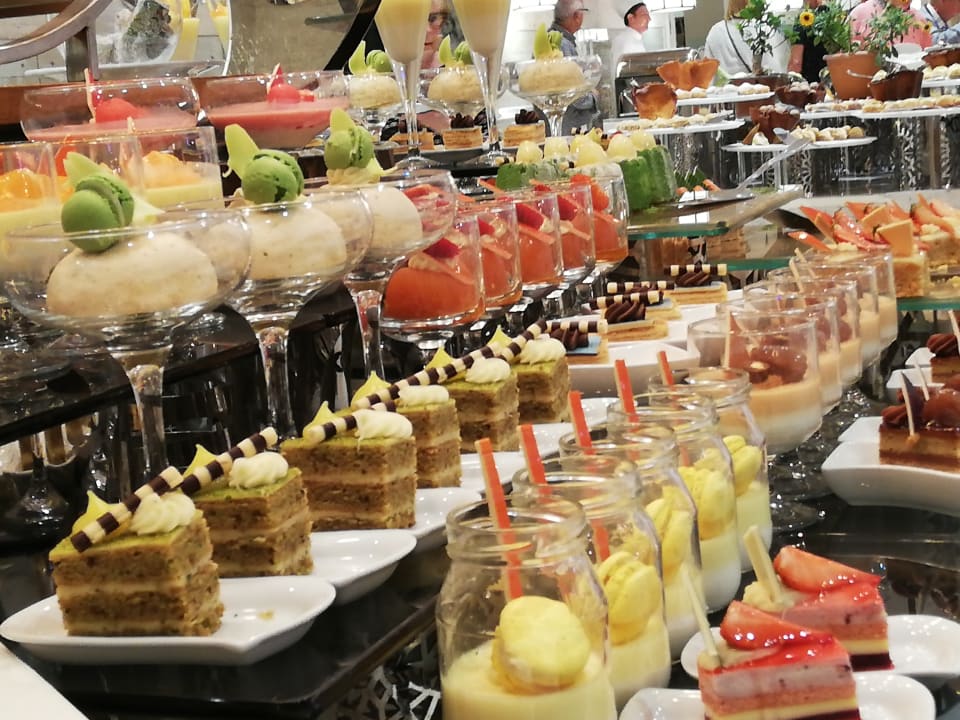 Gastro Acanthus Cennet Barut Collection