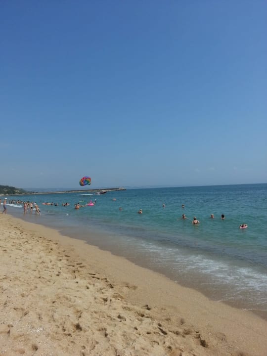 Strand HVD Viva Club Hotel