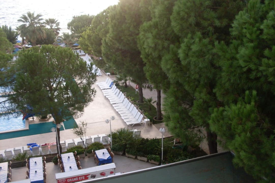 Aussicht vom Balkon Hotel Grand Efe