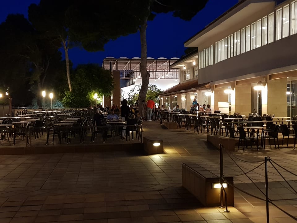 Biergarten  Hotel Beach Club Font de Sa Cala