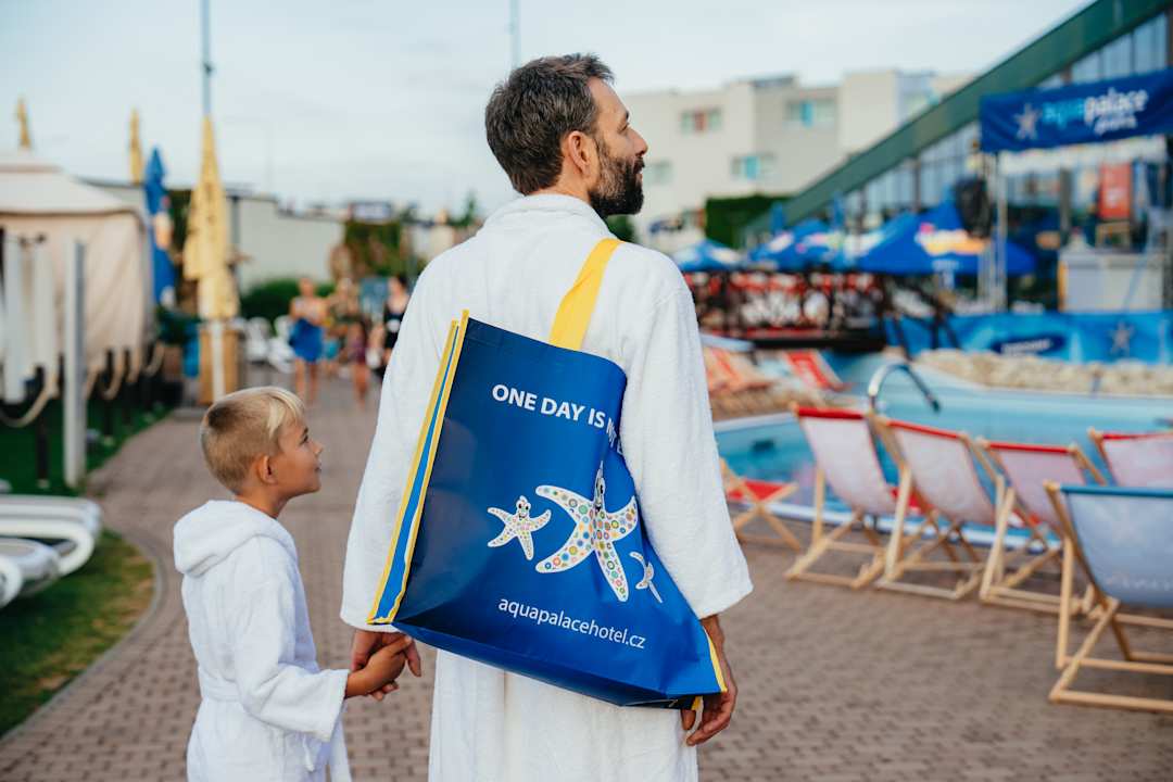 Pool Aquapalace Hotel Prague