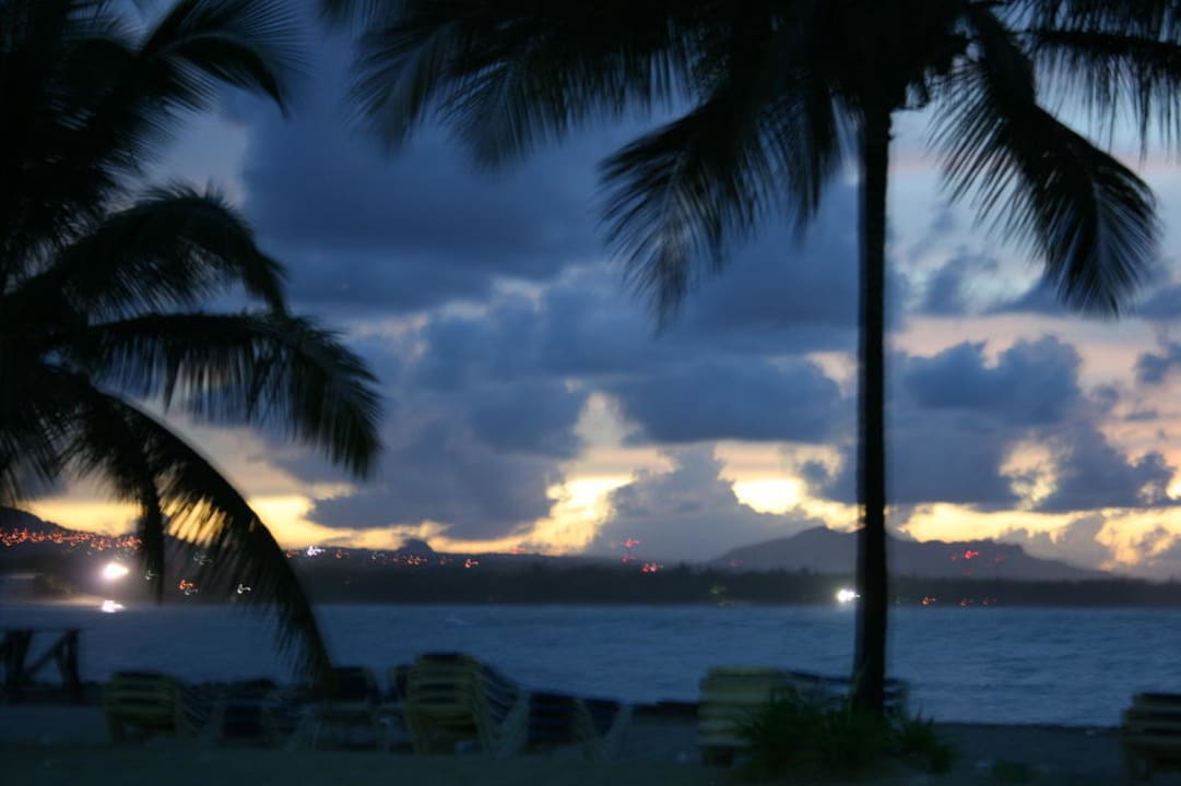 Sonnenuntergang am Strand Grand Paradise Playa Dorada